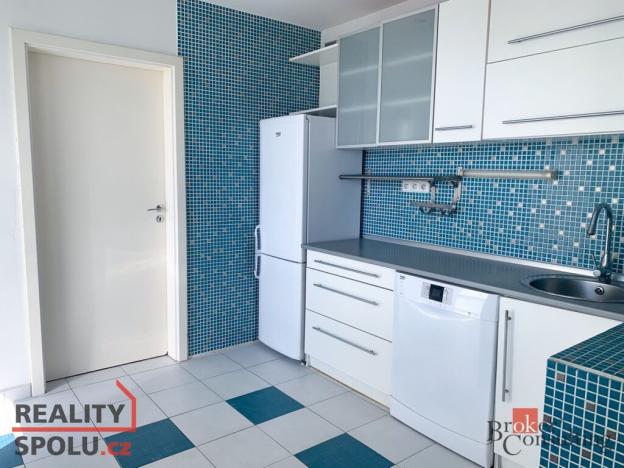 Prodej bytu 3+1, Chomutov, Vítězslava Nezvala, 71 m2