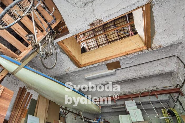 Prodej výrobních prostor, Srbice, 879 m2