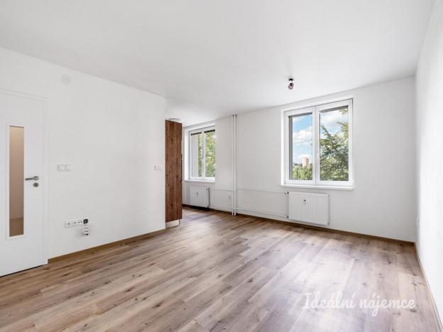 Pronájem bytu 2+kk, Praha - Záběhlice, Choceradská, 55 m2
