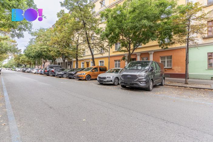 Prodej bytu 2+kk, Praha, U průhonu, 48 m2