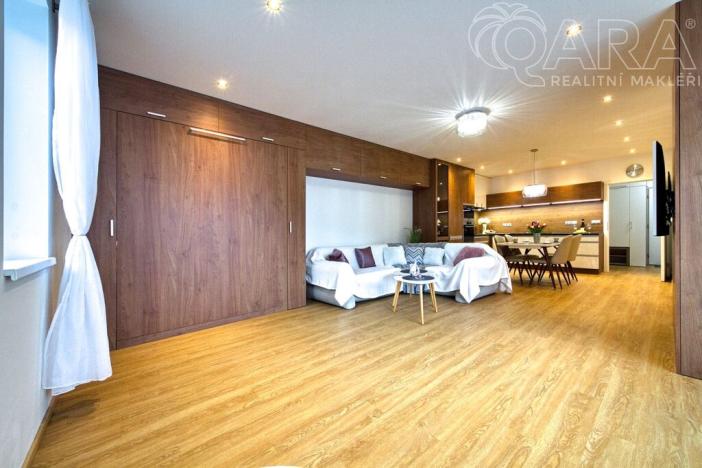 Prodej bytu 2+kk, Vrané nad Vltavou, U Elektrárny, 67 m2