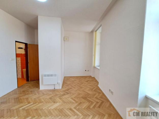 Pronájem bytu 1+kk, Prostějov, Poděbradovo nám., 26 m2