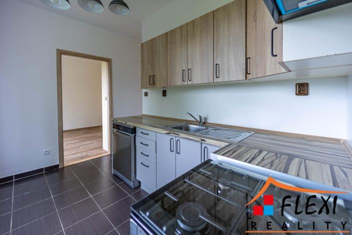 Pronájem bytu 2+1, Ostrava - Poruba, Opavská, 53 m2