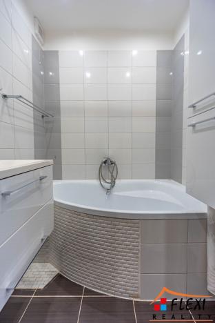 Pronájem bytu 2+1, Ostrava - Poruba, Opavská, 53 m2