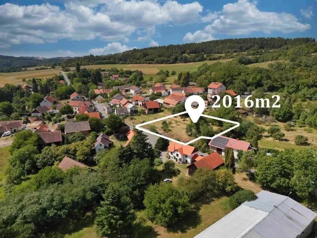 Prodej pozemku pro bydlení, Vysoký Chlumec, 2016 m2