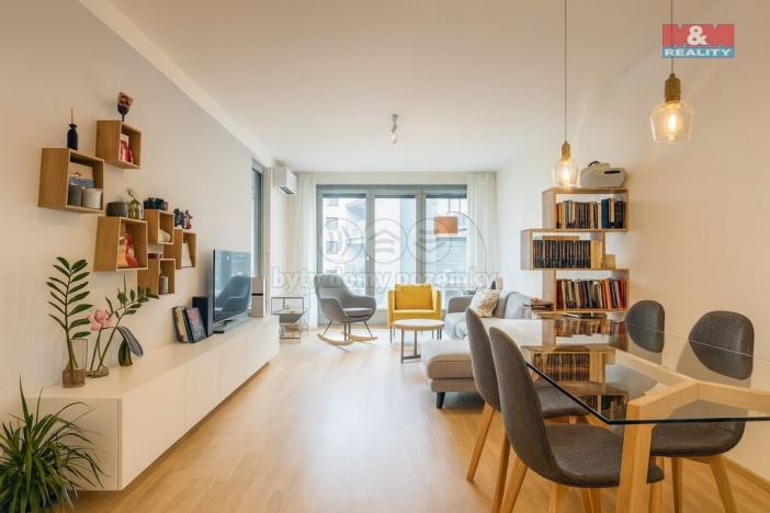 Pronájem bytu 3+kk, Praha, Vojenova, 102 m2