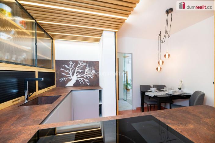 Prodej rodinného domu, Borovany, Vodárenská, 249 m2