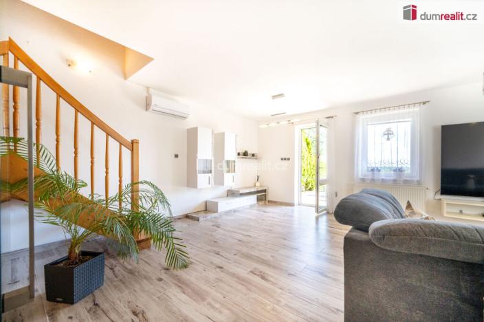 Prodej rodinného domu, Borovany, Vodárenská, 249 m2