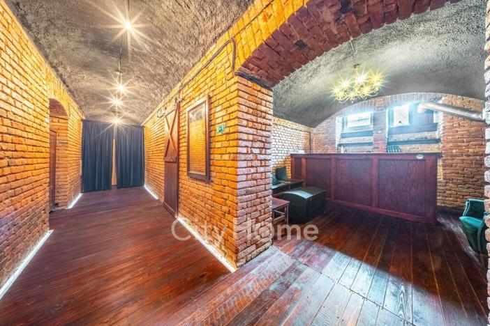 Prodej - jiné, Praha - Malá Strana, Mělnická, 95 m2