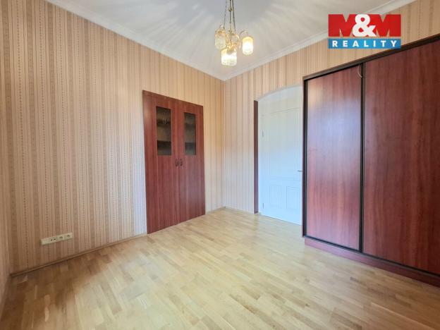 Pronájem bytu 4+1, Karlovy Vary, Varšavská, 105 m2