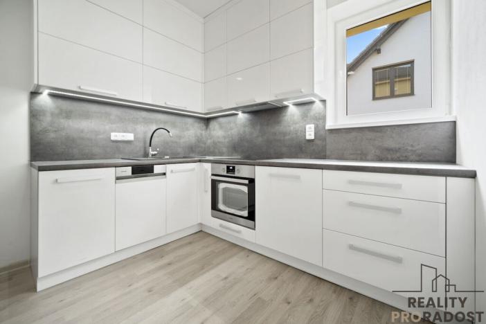 Pronájem bytu 1+1, Hlinsko, Máchova, 44 m2