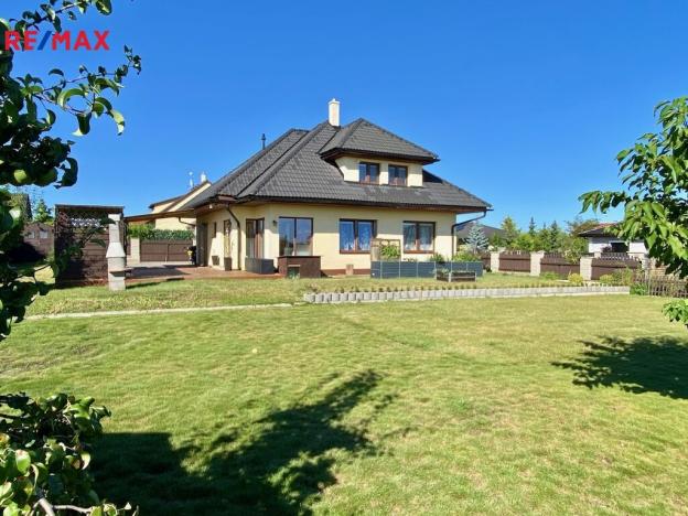 Prodej rodinného domu, Křenice, K Aleji, 166 m2