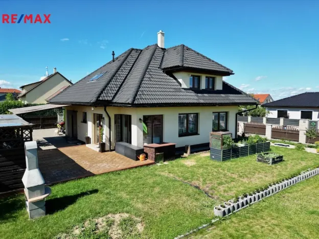 Prodej rodinného domu, Křenice, K Aleji, 166 m2