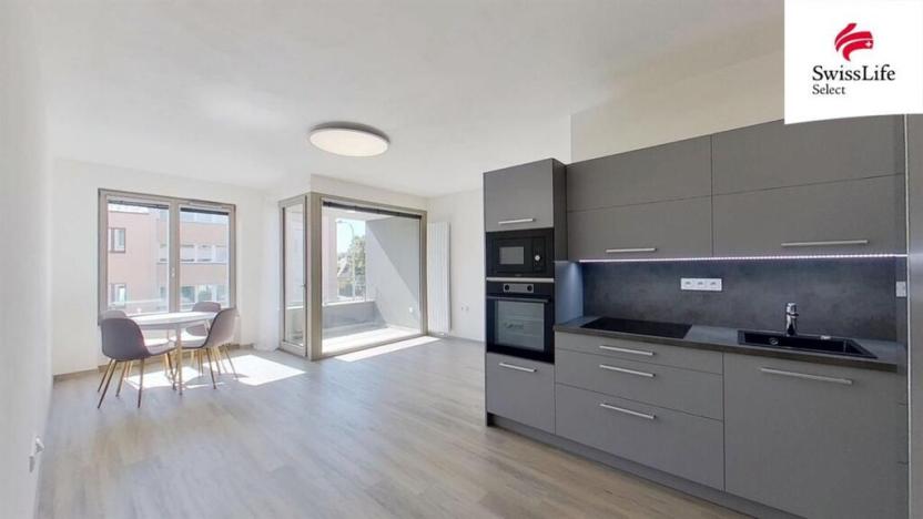 Pronájem bytu 1+kk, Pardubice, Štrossova, 42 m2
