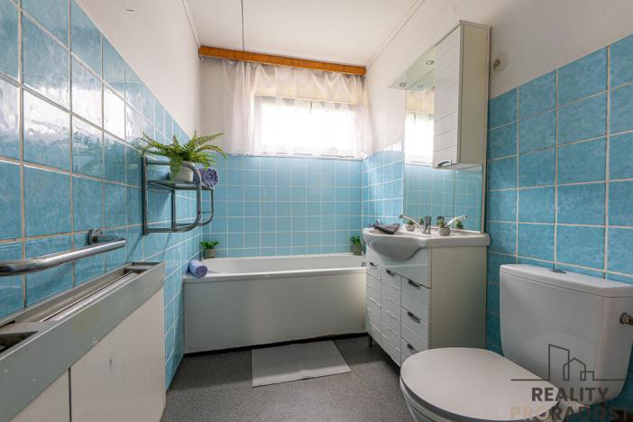 Prodej obchodního prostoru, Praha, Vačkářova, 216 m2