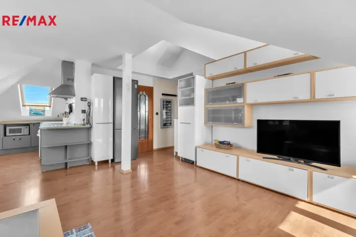 Prodej bytu 2+kk, Opatovice nad Labem, Dvořákova, 62 m2