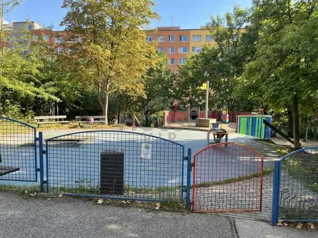 Prodej bytu 4+1, Praha - Stodůlky, Mezi školami, 118 m2