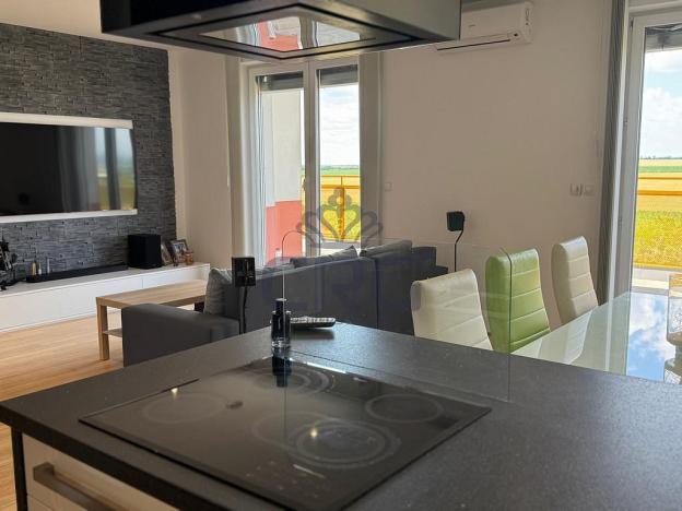 Prodej bytu 3+kk, Pohořelice, Znojemská, 96 m2