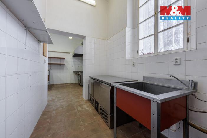 Prodej rodinného domu, Mlečice, 500 m2