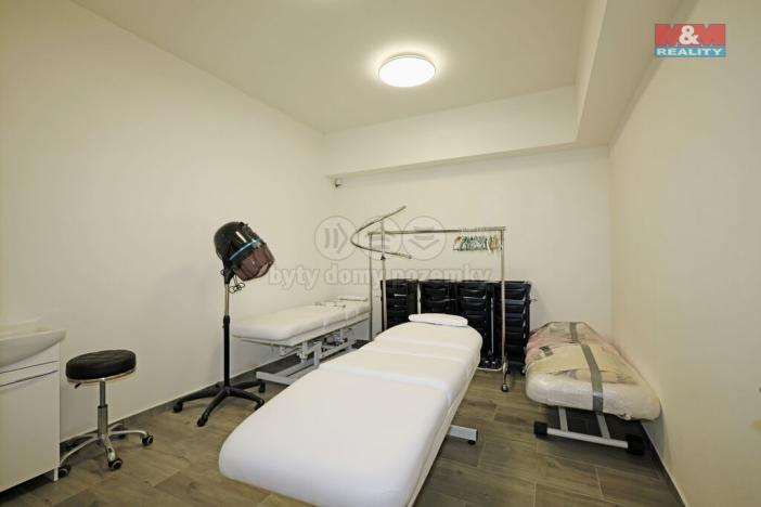 Pronájem, Karlovy Vary - Rybáře, U Koupaliště, 10 m2