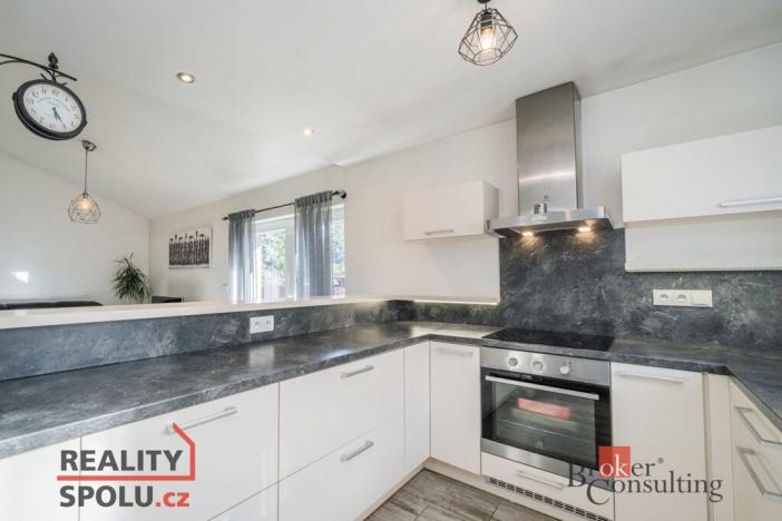 Prodej rodinného domu, Nespeky, Sluneční, 143 m2