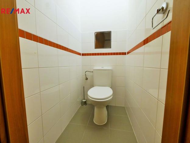 Pronájem bytu 1+1, Nupaky, Luční, 52 m2