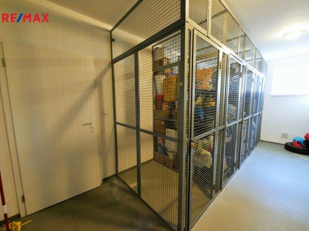 Pronájem bytu 1+1, Nupaky, Luční, 52 m2