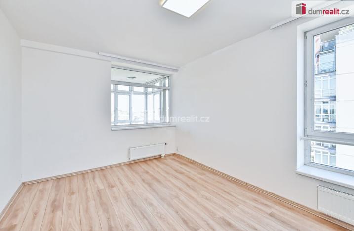 Prodej bytu 3+kk, Praha - Strašnice, Vinohradská, 78 m2