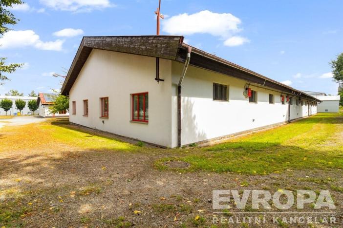 Pronájem skladu, Havlíčkův Brod, okres havlíčkův brod, 8000 m2