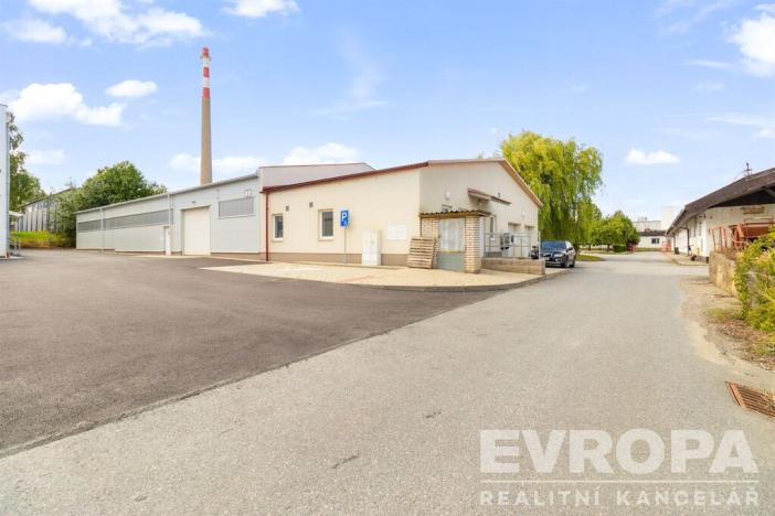 Pronájem skladu, Havlíčkův Brod, okres havlíčkův brod, 8000 m2