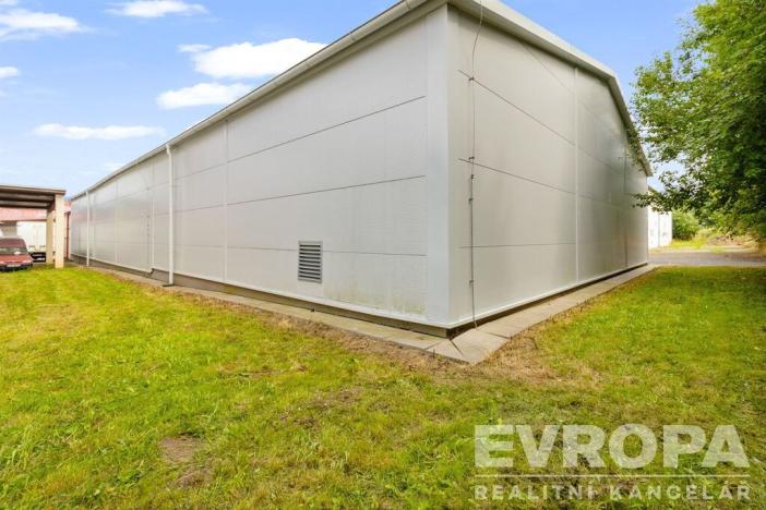Pronájem skladu, Havlíčkův Brod, okres havlíčkův brod, 8000 m2