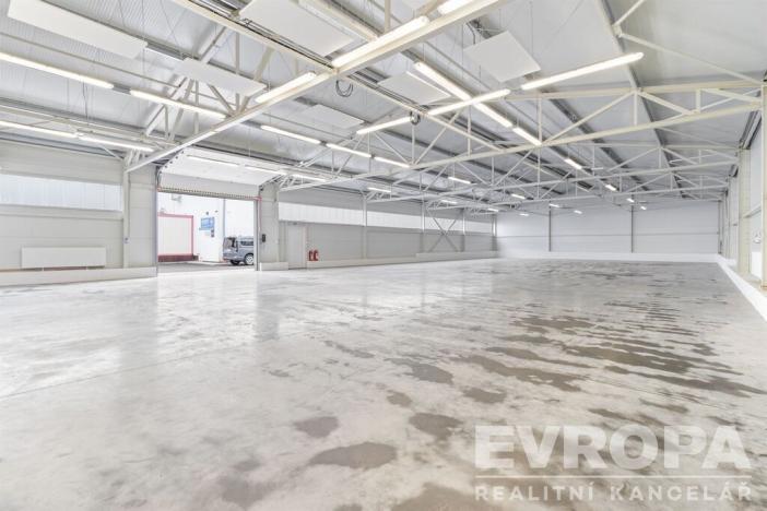 Pronájem skladu, Havlíčkův Brod, okres havlíčkův brod, 8000 m2