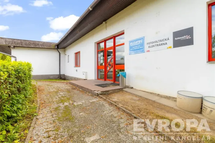 Pronájem skladu, Havlíčkův Brod, okres havlíčkův brod, 8000 m2