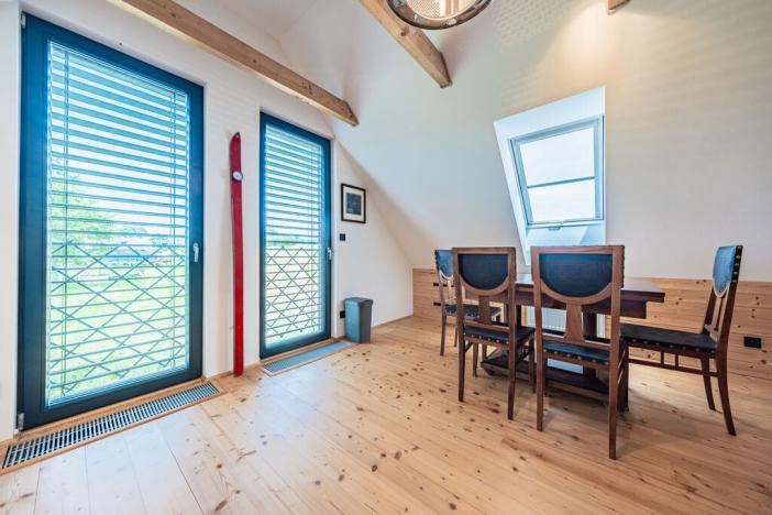 Prodej komerční nemovitosti, Úhlejov, 182 m2