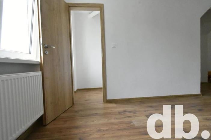 Prodej bytu 2+1, Horní Slavkov, Poštovní, 60 m2