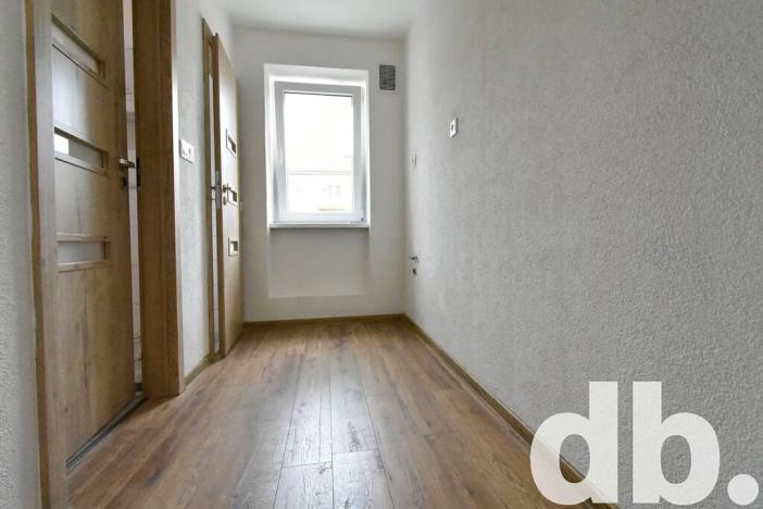 Prodej bytu 2+1, Horní Slavkov, Poštovní, 60 m2