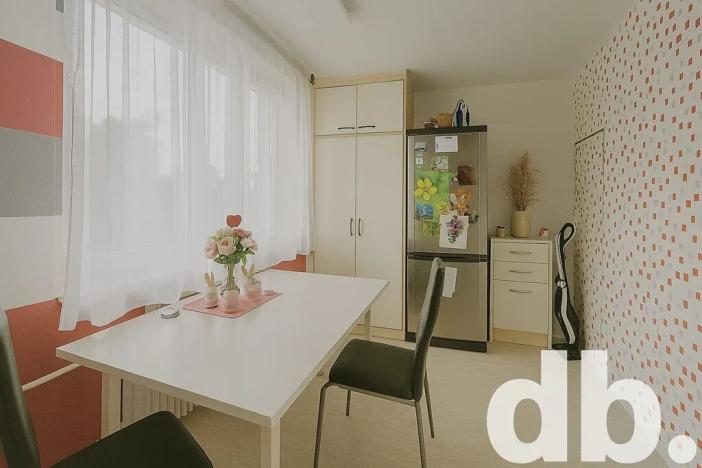 Prodej bytu 2+1, Karlovy Vary, Lidická, 63 m2