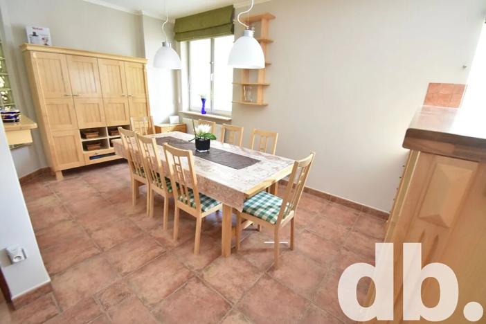 Prodej rodinného domu, Karlovy Vary, Krokova, 280 m2