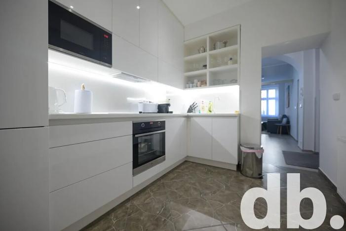 Prodej bytu 3+1, Karlovy Vary, Tržiště, 71 m2