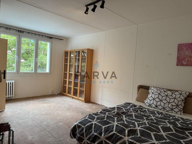 Prodej bytu 2+1, Plzeň - Skvrňany, Tichá, 66 m2