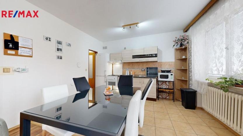 Prodej ubytování, Blatnice pod Svatým Antonínkem, 400 m2