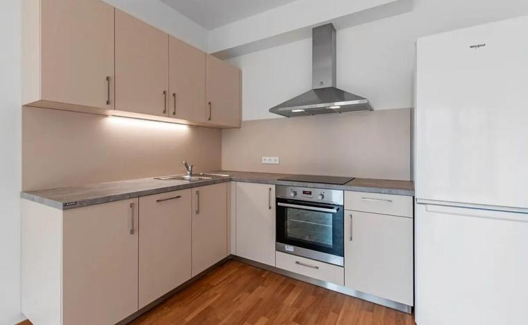 Pronájem bytu 2+kk, Praha - Karlín, U Mlýnského kanálu, 50 m2