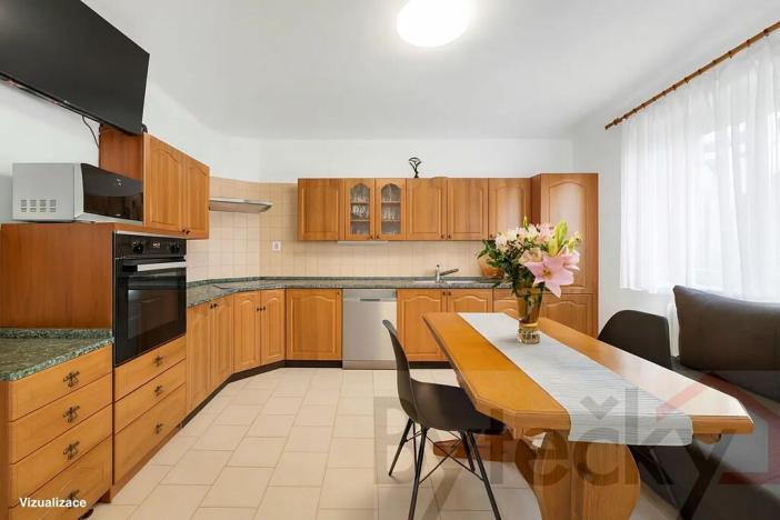 Prodej vícegeneračního domu, Jesenice, Plavecká, 215 m2