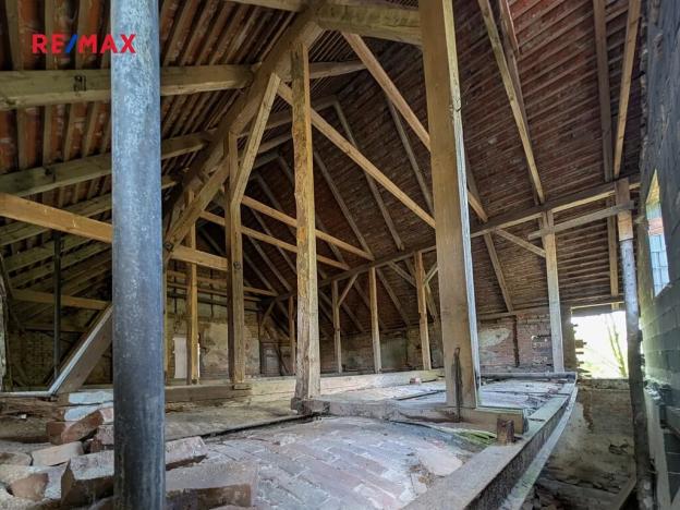 Prodej vícegeneračního domu, Bochov, 300 m2