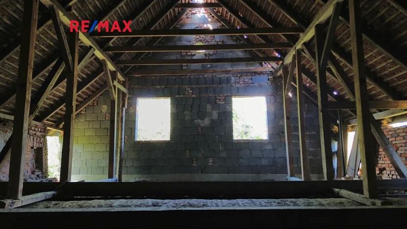 Prodej vícegeneračního domu, Bochov, 300 m2