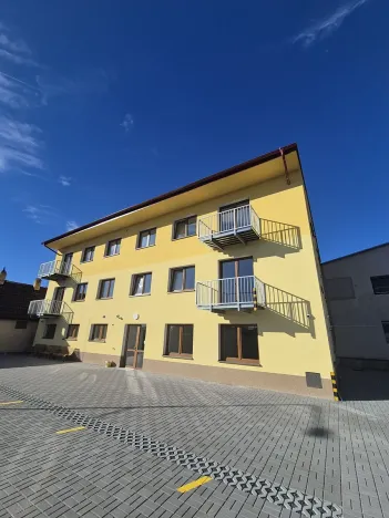 Pronájem bytu 1+kk, Stochov, Osvobození, 39 m2