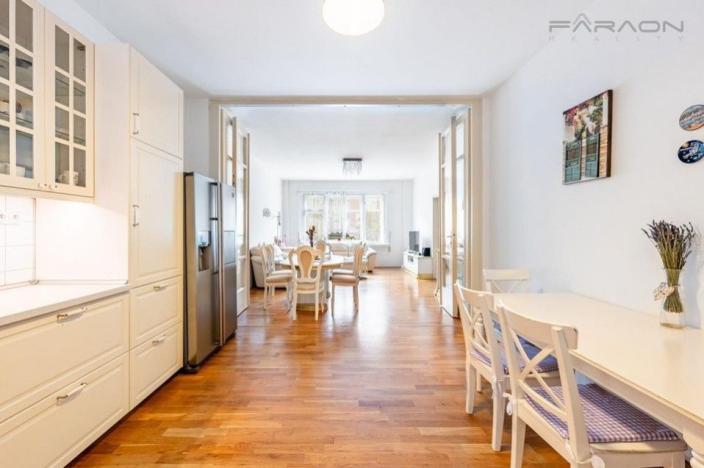 Pronájem bytu 4+1, Praha - Smíchov, Stroupežnického, 101 m2