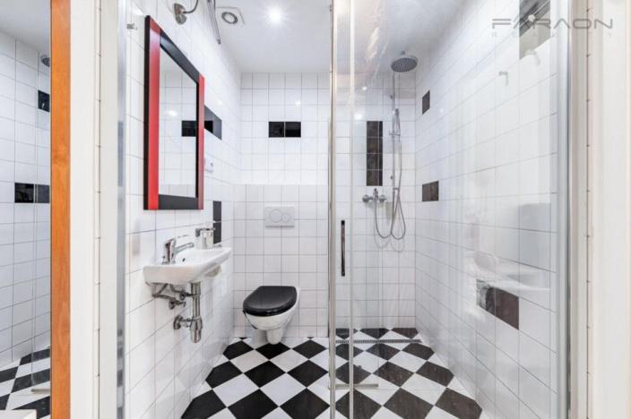 Pronájem bytu 4+1, Praha - Smíchov, Stroupežnického, 101 m2