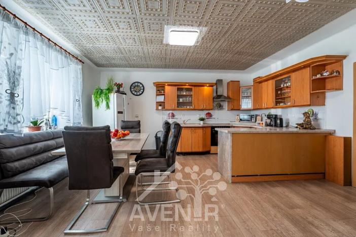 Prodej rodinného domu, Katusice, Kovaňská, 222 m2
