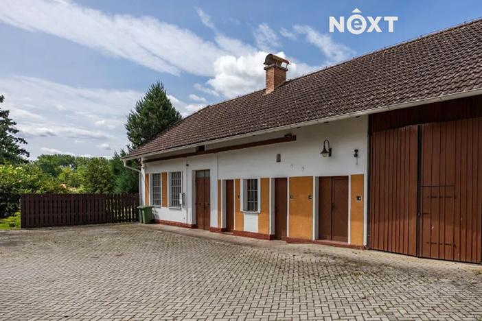 Prodej rodinného domu, Březno, 380 m2